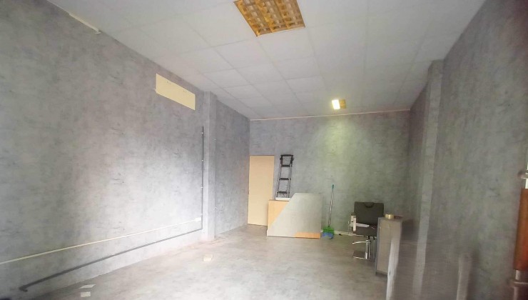 Cho thuê MBKD HÀNG ĂN, CÀ PHÊ MP Hàng Muối, Hoàn Kiếm - DT 31m - 3 tầng - MT 3m - Giá 19,5 Triệu.